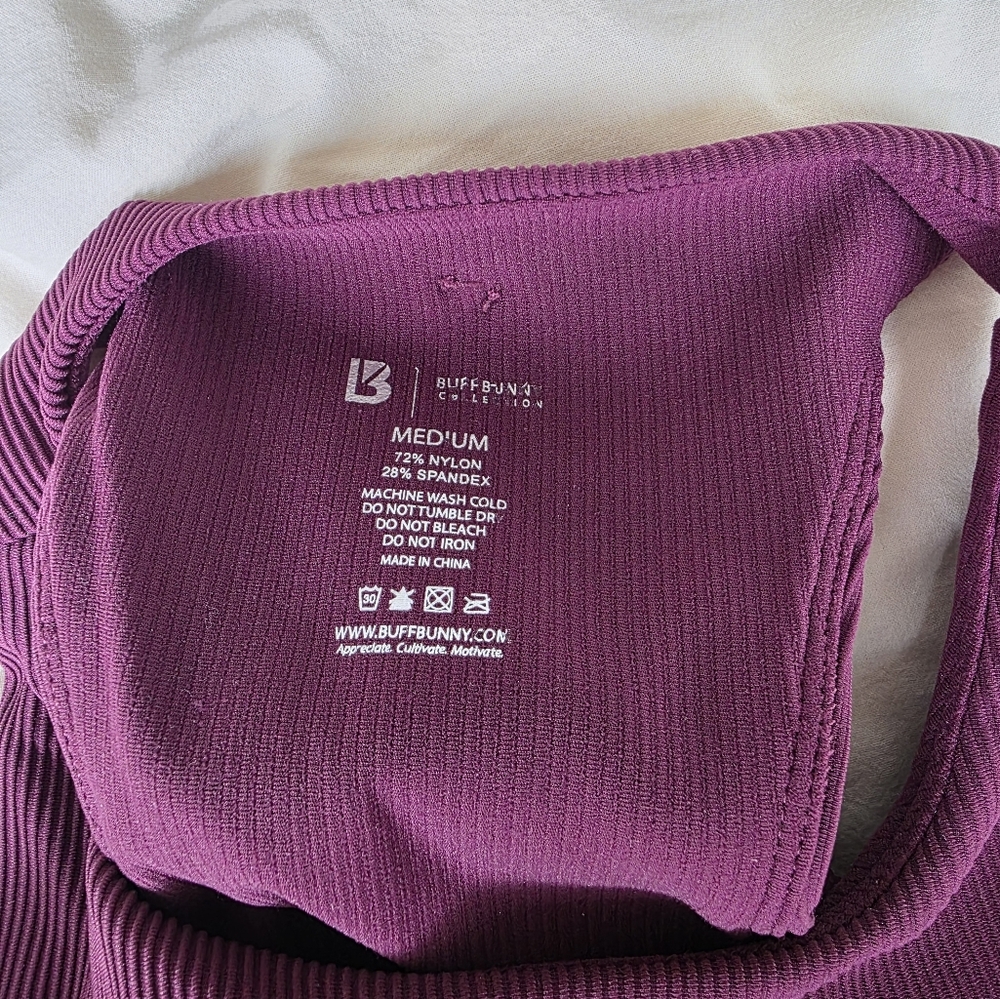 Purple Ribbed Sleeveless Top - Picture 3 of 3